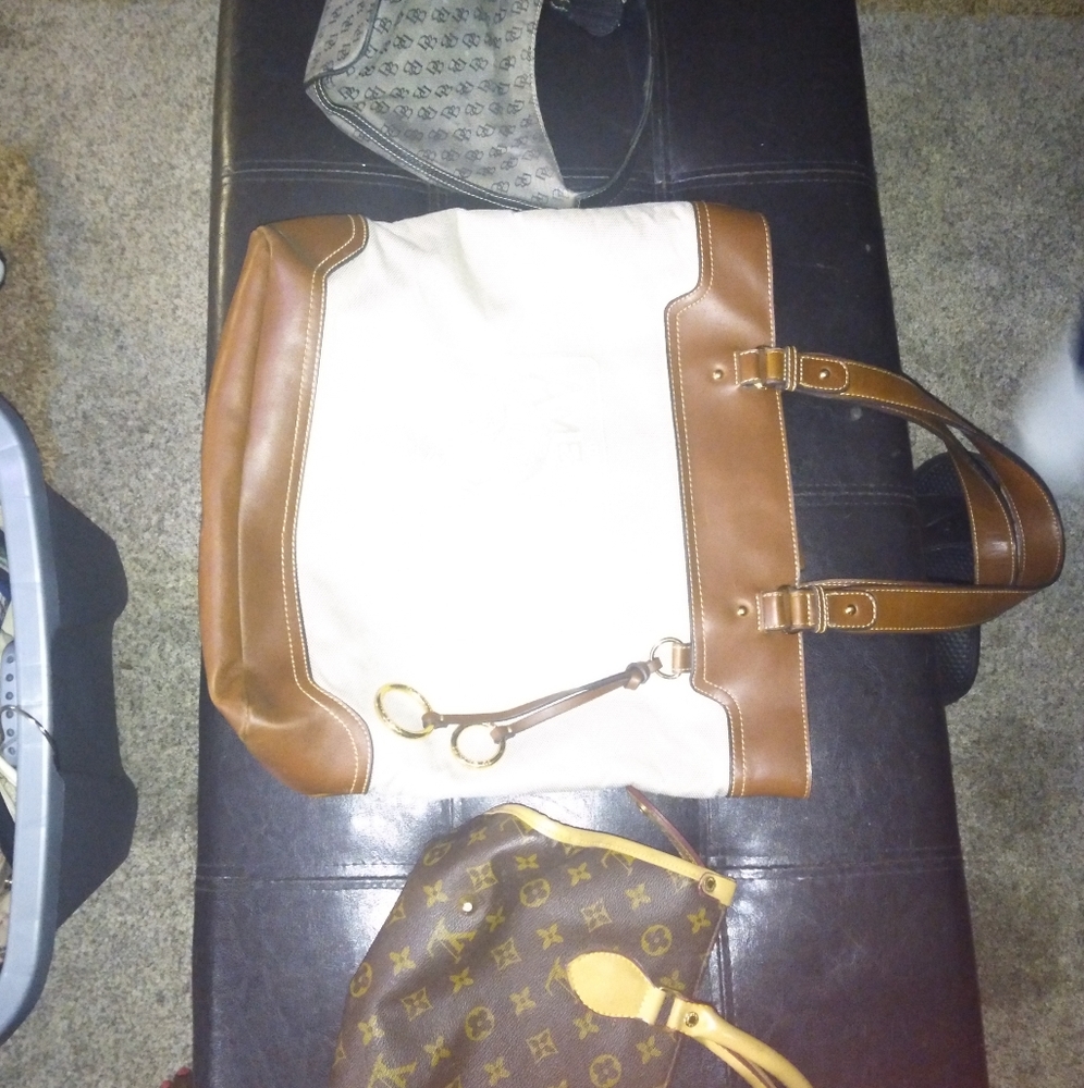 D&B small shoulder bag